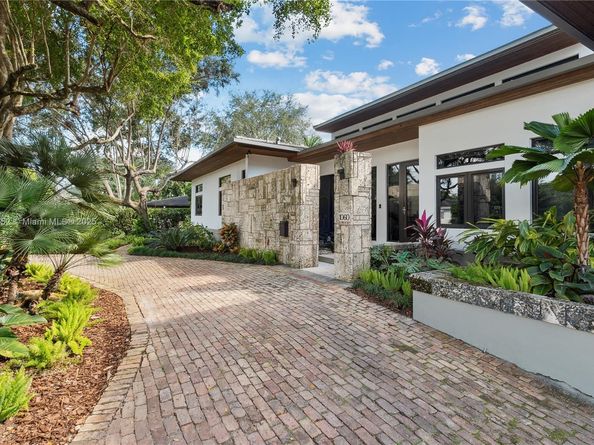 1060 Alfonso Ave, Coral Gables FL 33146