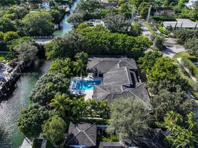 1060 Alfonso Ave, Coral Gables FL 33146