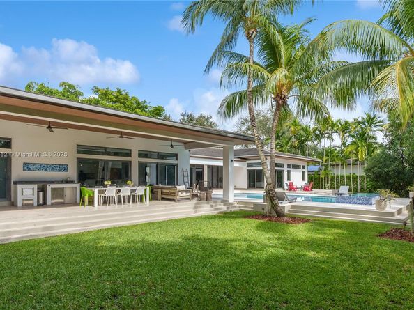 1060 Alfonso Ave, Coral Gables FL 33146