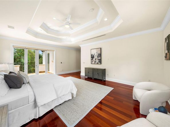 5770 La Luneta Ave, Miami FL 33155