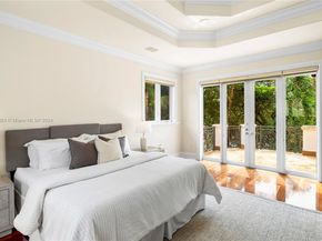 5770 La Luneta Ave, Miami FL 33155