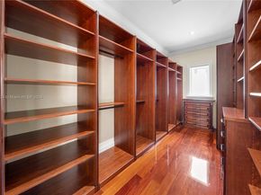 5770 La Luneta Ave, Miami FL 33155