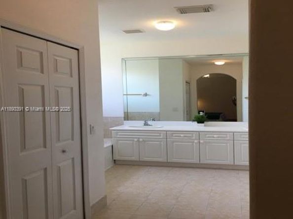 Undisclosed Address #A11893391, Homestead FL 33032
