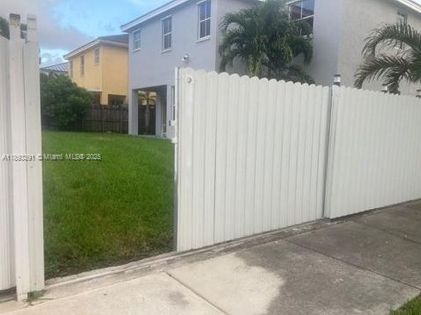 Undisclosed Address #A11893391, Homestead FL 33032