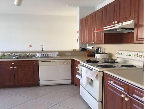 Undisclosed Address #A11893391, Homestead FL 33032