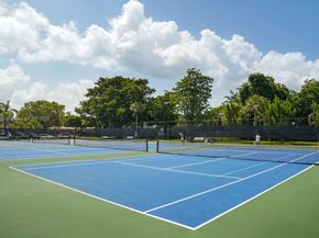 235 N Shore Dr, Miami Beach FL 33141