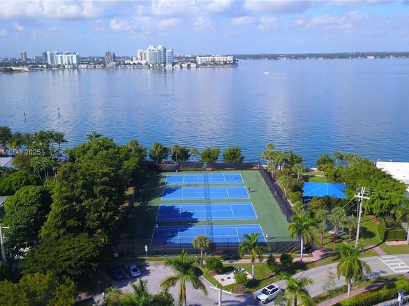 235 N Shore Dr, Miami Beach FL 33141