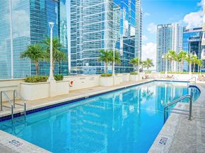 1200 Brickell Bay Dr 2821, Miami FL 33131