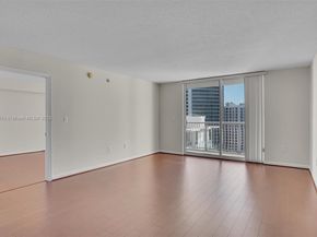 1200 Brickell Bay Dr 2821, Miami FL 33131