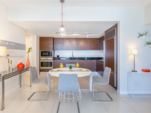 485 Brickell Ave 4101, Miami FL 33131