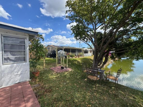 4808 NW 27th Ter, Tamarac FL 33309