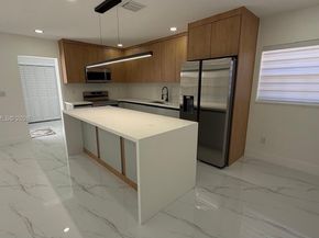 9620 SW 9th Ter, Miami FL 33174