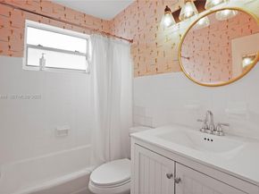 200 76th St 56, Miami Beach FL 33141