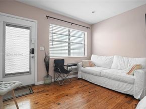 200 76th St 56, Miami Beach FL 33141