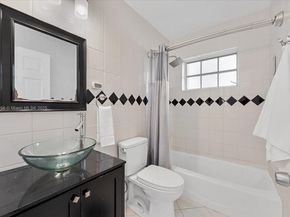 25 NW 95th St, Miami Shores FL 33150