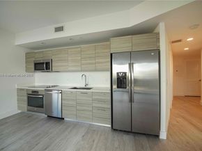 121 NE 34th St 1009, Miami FL 33137