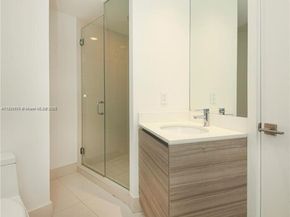 121 NE 34th St 1009, Miami FL 33137