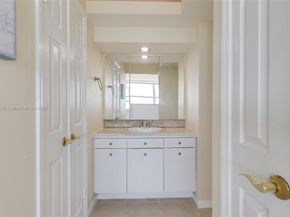 1410 S Ocean Dr 1702, Hollywood FL 33019