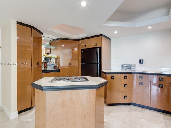 1410 S Ocean Dr 1702, Hollywood FL 33019