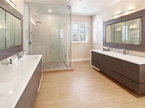 Undisclosed Address #A11861426, Weston FL 33327