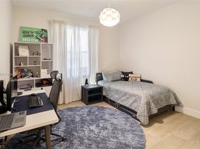 Undisclosed Address #A11861426, Weston FL 33327