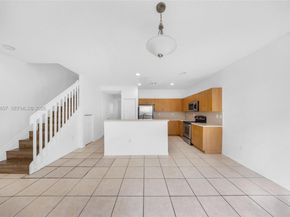 951 NE 42nd Ter, Homestead FL 33033