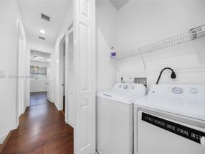 951 NE 42nd Ter, Homestead FL 33033