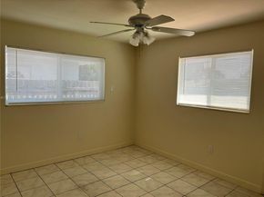 1709 NW 22nd Ct, Miami FL 33125