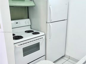 2145 Pierce St 421, Hollywood FL 33020