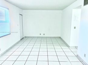 2145 Pierce St 421, Hollywood FL 33020