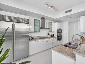 4100 Island Blvd 2303, Aventura FL 33160