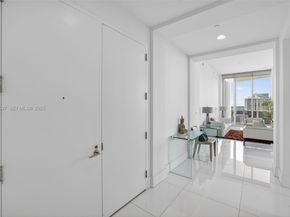 4100 Island Blvd 2303, Aventura FL 33160