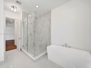 1427 SW 23rd St, Fort Lauderdale FL 33315