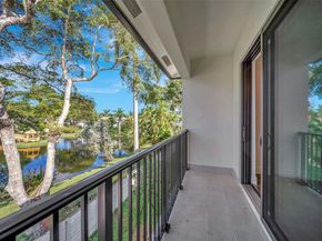 1427 SW 23rd St, Fort Lauderdale FL 33315