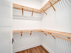 1427 SW 23rd St, Fort Lauderdale FL 33315