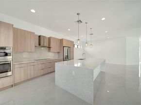 1427 SW 23rd St, Fort Lauderdale FL 33315