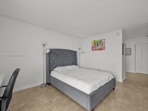 20515 E Country Club Dr 746, Aventura FL 33180
