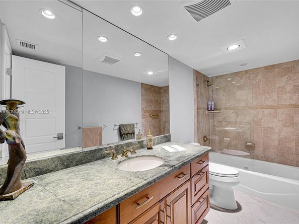 936 Intracoastal Dr 21A, Fort Lauderdale FL 33304