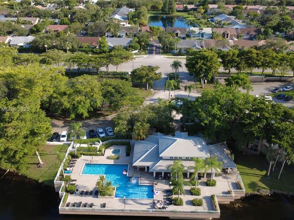 9877 Westview Dr 628, Coral Springs FL 33076