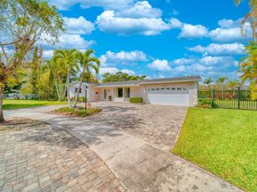 10641 SW 99th Ter, Miami FL 33176