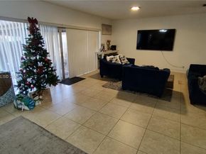 8199 NW 8th Mnr 1, Plantation FL 33324