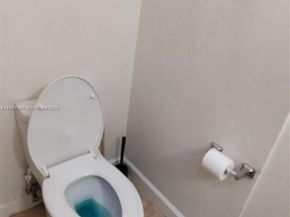 8199 NW 8th Mnr 1, Plantation FL 33324