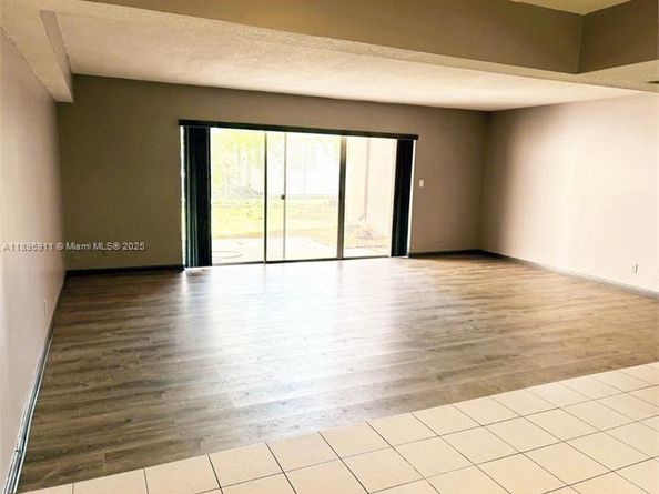5812 NW 16 Street 29, Lauderhill FL 33313