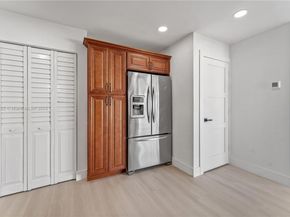 2600 NW 68th Way, Sunrise FL 33313
