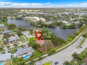 16623 Waters Edge Dr, Weston FL 33326