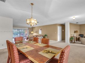 16623 Waters Edge Dr, Weston FL 33326