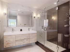 6201 SW 36th St, Miami FL 33155