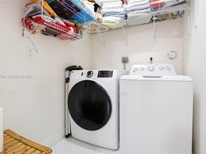 6611 NW 102nd Path, Doral FL 33178