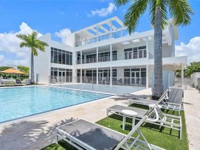 6611 NW 102nd Path, Doral FL 33178