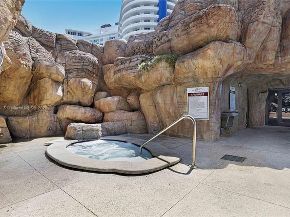 5225 Collins Ave 1216, Miami Beach FL 33140